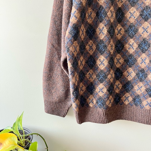 VINTAGE GRANDPA SWEATER - Picture 2 of 3